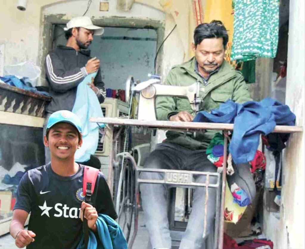 Zeeshan Ansari Family And Early Life